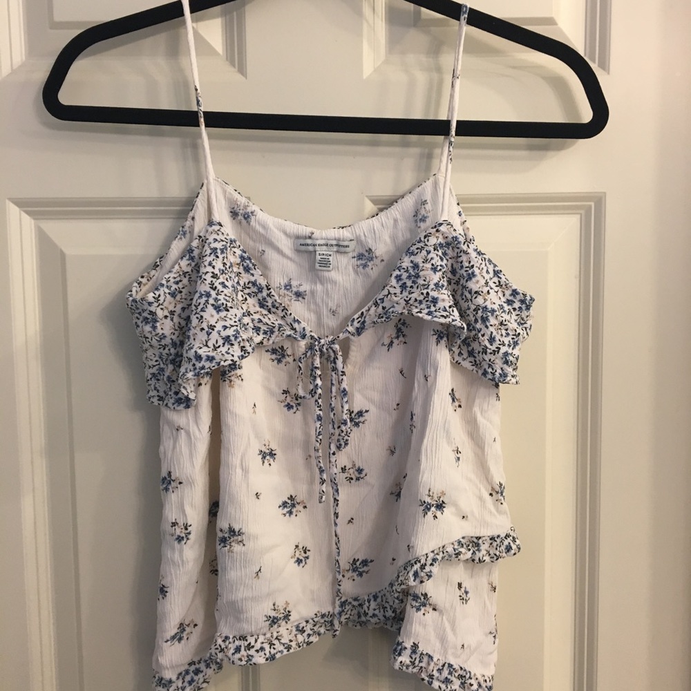 american eagle floral spaghetti strap blouse